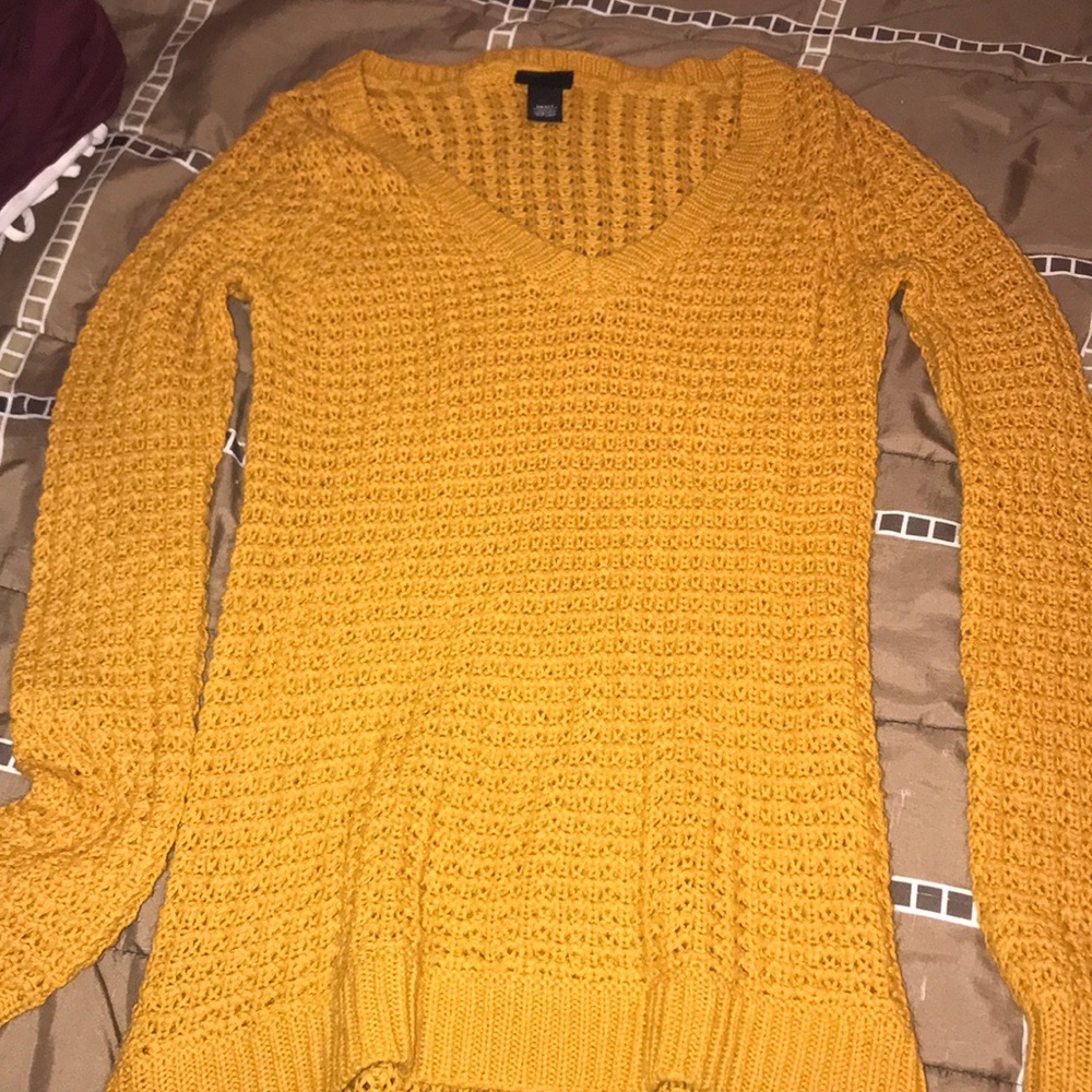 Yellow sweater